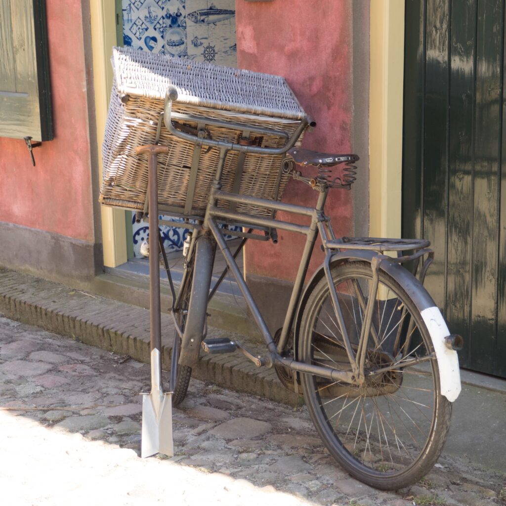 Vintage Transplanting Spade